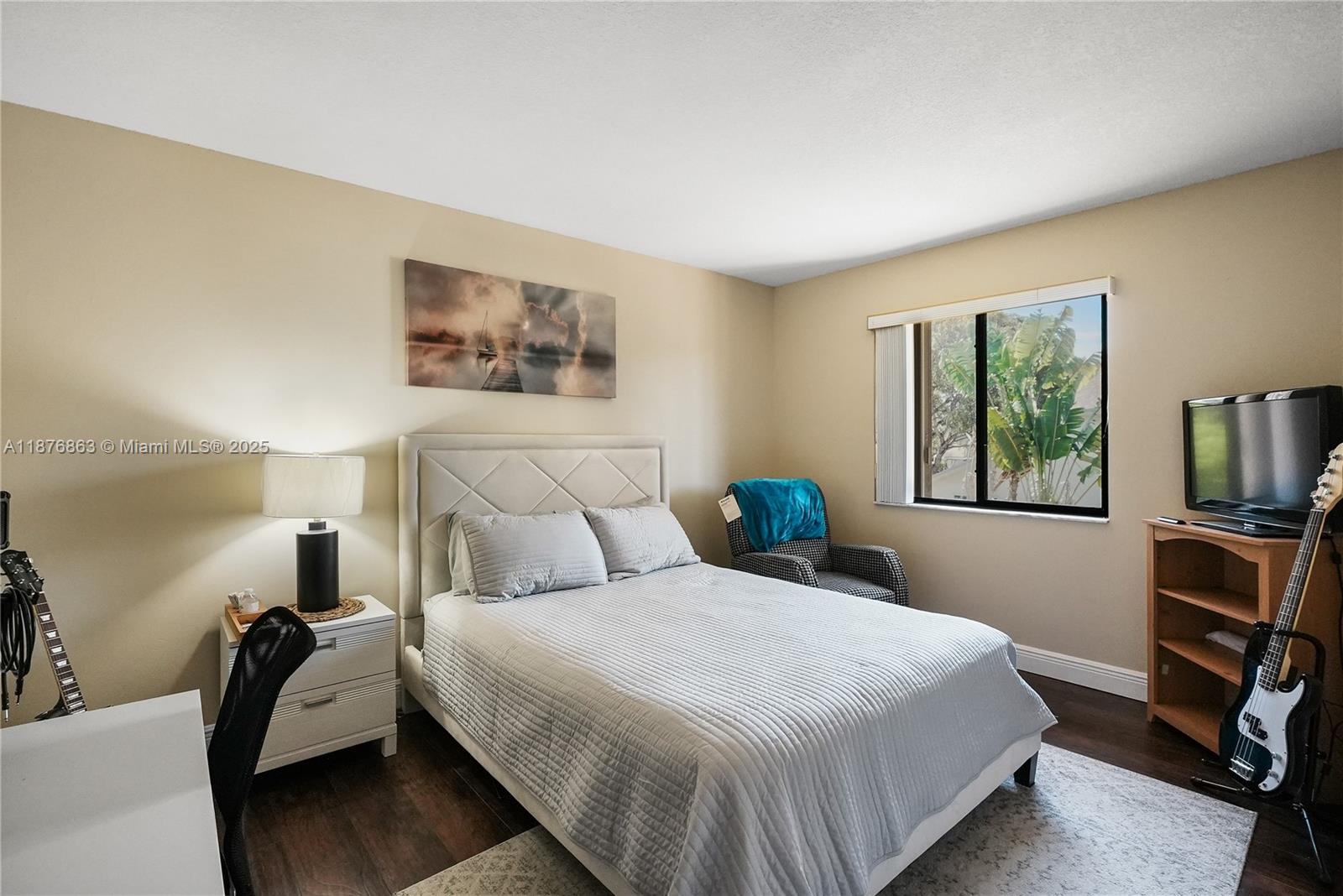 LAKES OF THE MEADOW SEC 2 - Residential