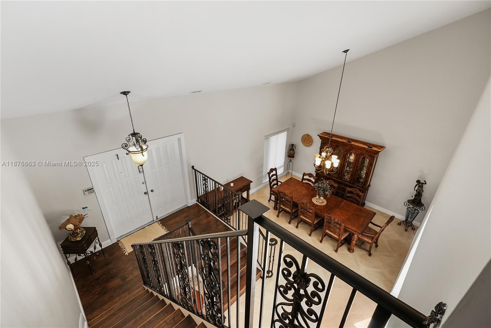 LAKES OF THE MEADOW SEC 2 - Residential