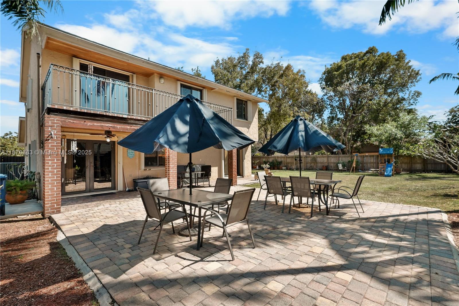 LAKES OF THE MEADOW SEC 2 - Residential