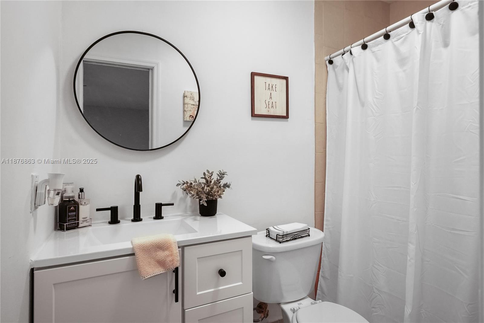 LAKES OF THE MEADOW SEC 2 - Residential