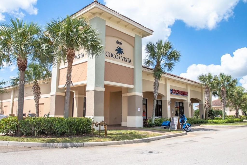 Photo of 464 SW Port St Lucie Blvd #405, Port St Lucie, FL 34953 (MLS # A11681078)