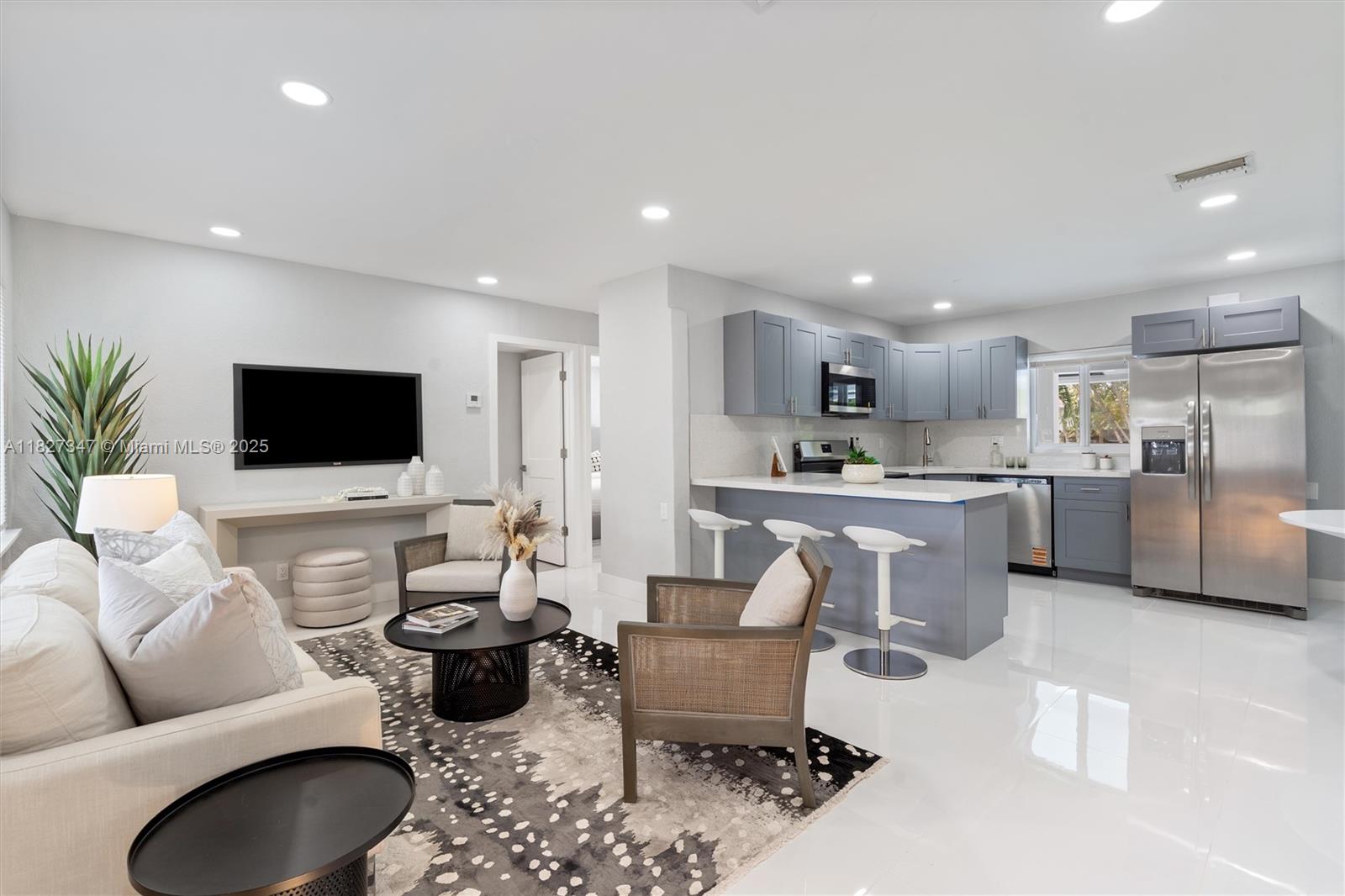 Beautiful 3 Bedroom, 2 Bath Pool Home – Move-In Ready!
This well-maintained home features a sparkling pool, updated roof, A/C, and water heater all within the last 5 years. Spacious layout, clean and ready for its next owner. Don’t miss this one!