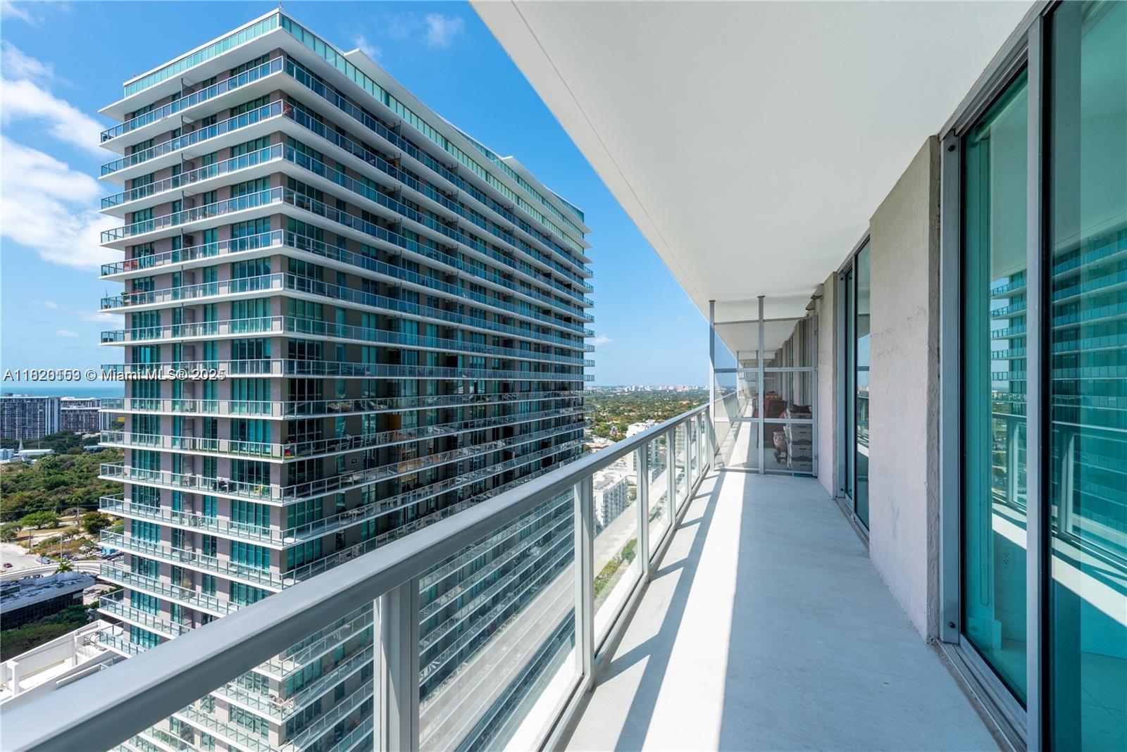 THE AXIS ON BRICKELL II C - Residential