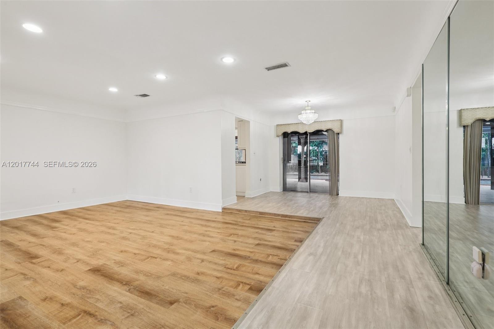 MIRAMAR ISLES SEC 7 - Residential