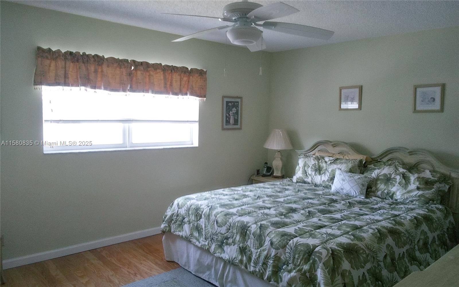 MEADOWBROOK LAKES CONDO - Residential