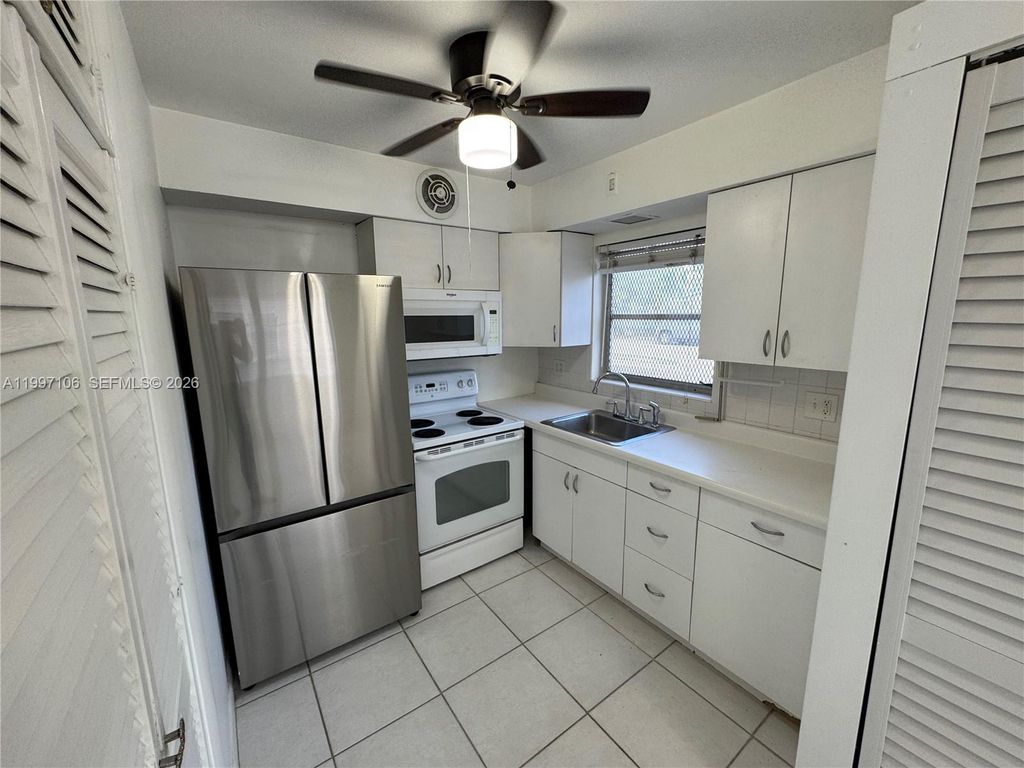 Photo of 2000 Buchanan St #11, Hollywood, FL 33020 (MLS # A11997106)