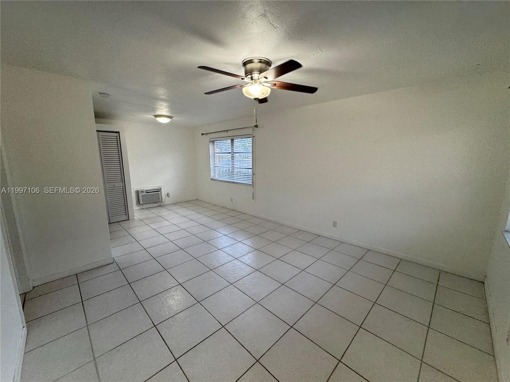 Photo of 2000 Buchanan St #11, Hollywood, FL 33020 (MLS # A11997106)