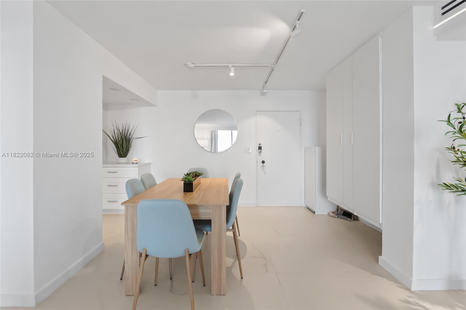 OCEANSIDE PLAZA CONDO - Residential Lease