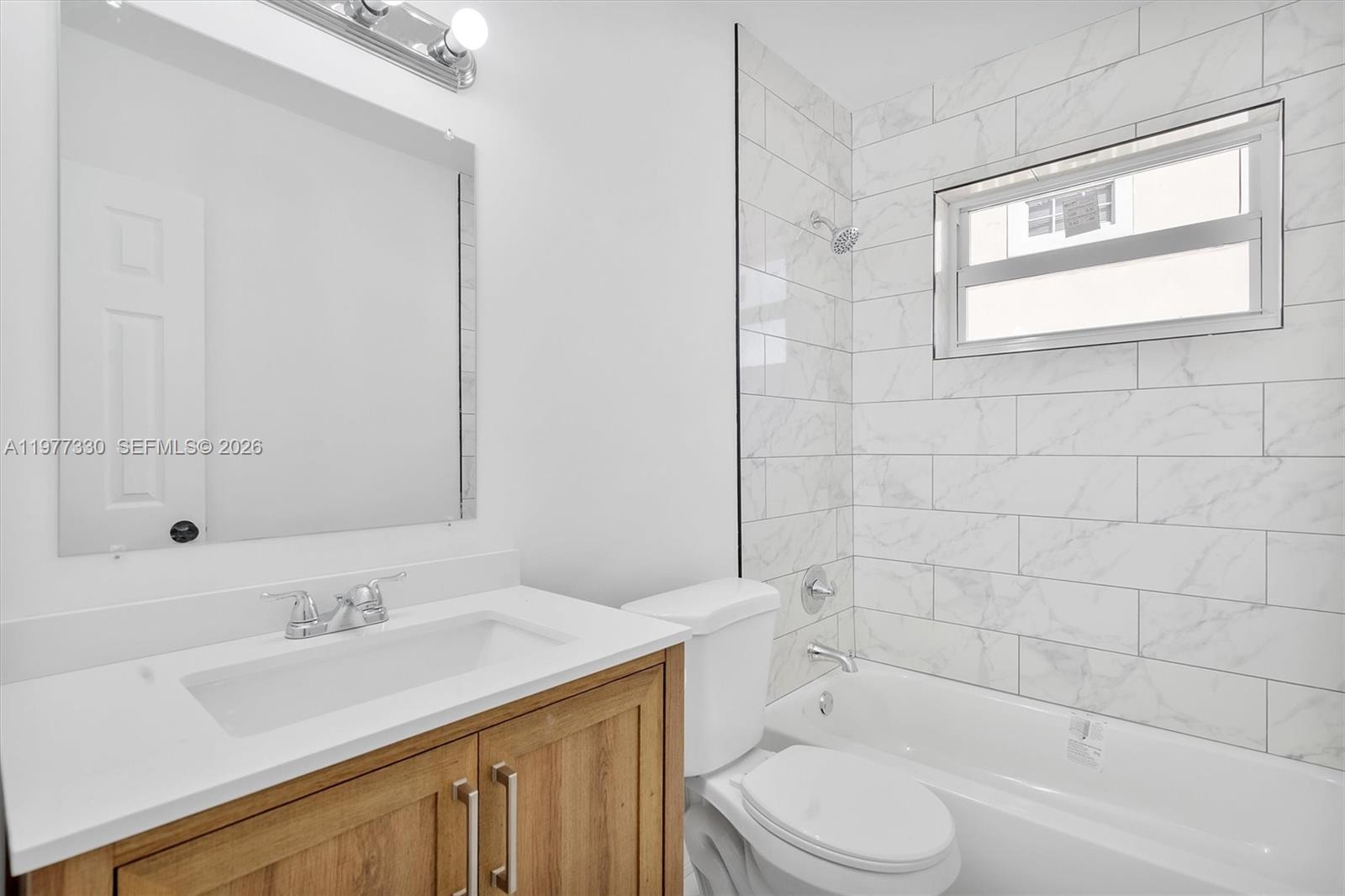 5TH ADDN TO LAWNDALE - Residential Income