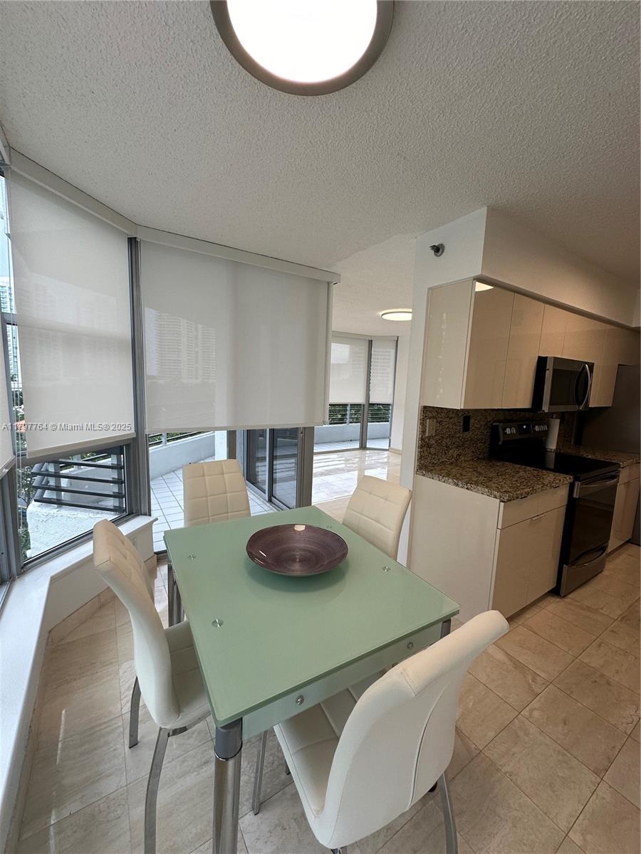 MYSTIC POINTE CONDO NO ON - Residential