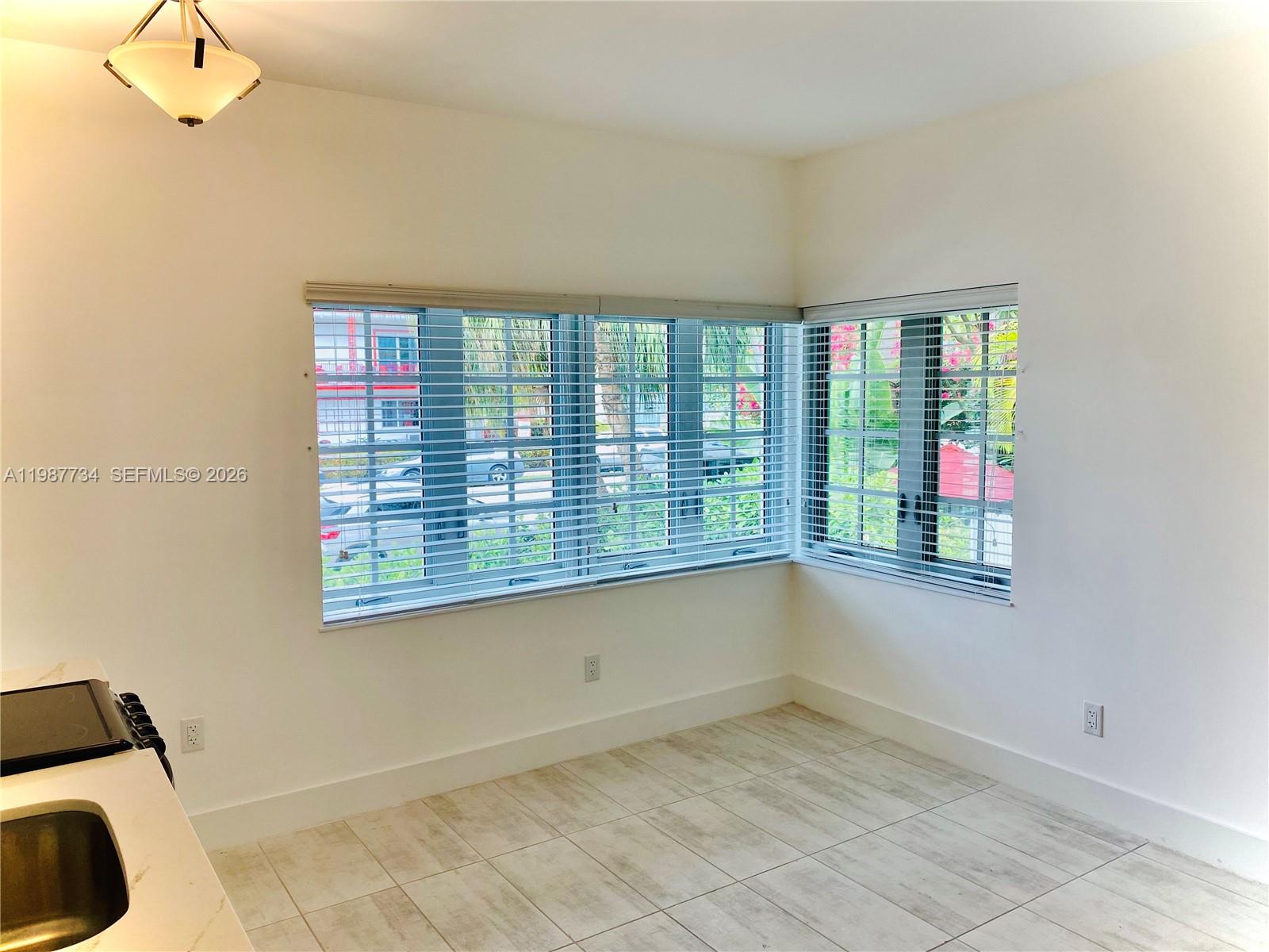 OCEAN BEACH ADDN NO 3 - Residential Lease