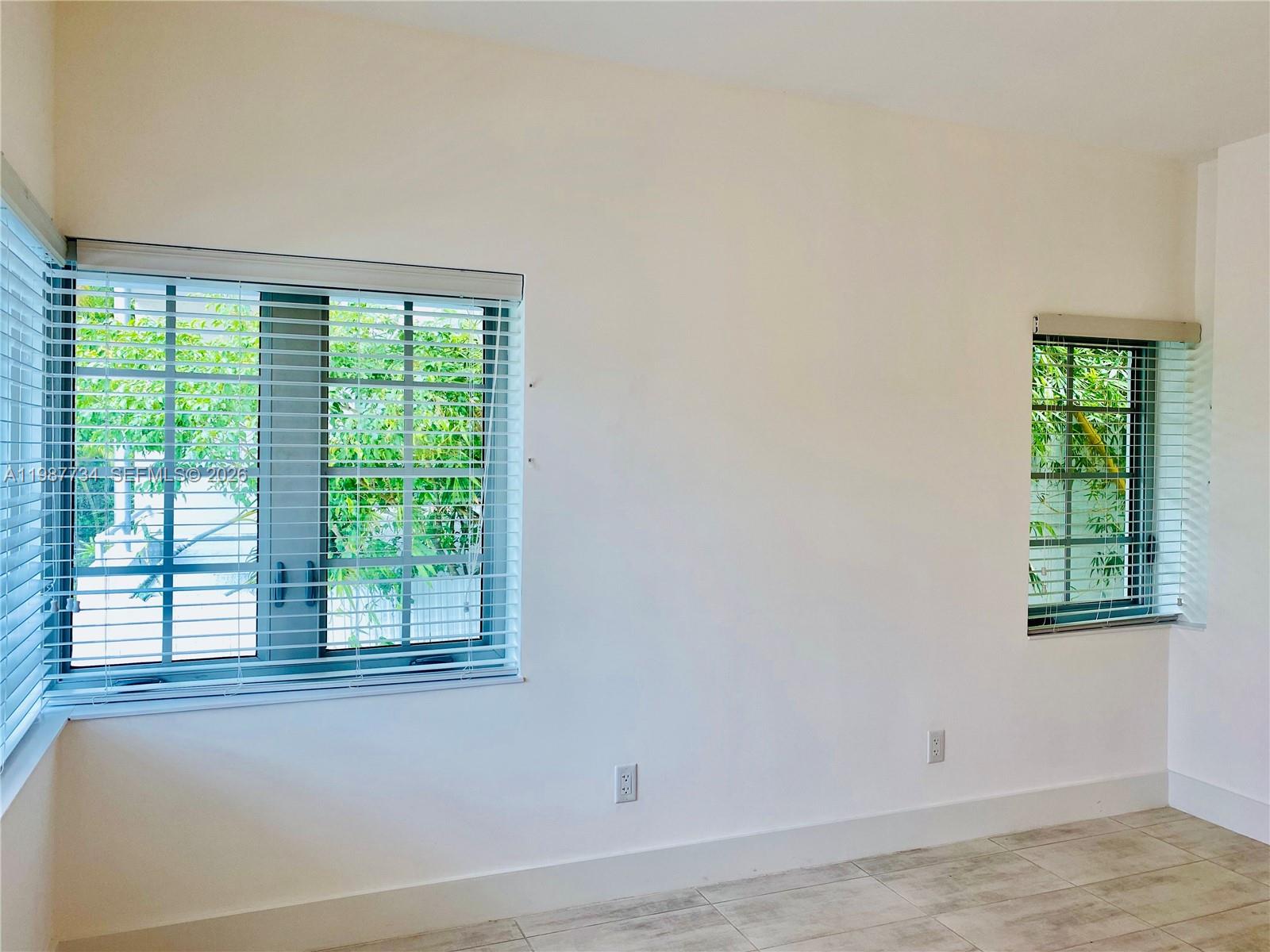 OCEAN BEACH ADDN NO 3 - Residential Lease