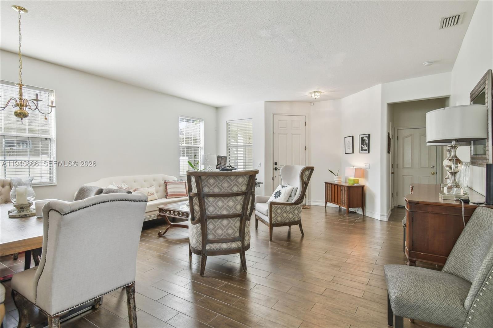 TIERRA DEL SOL PH 01 - Residential