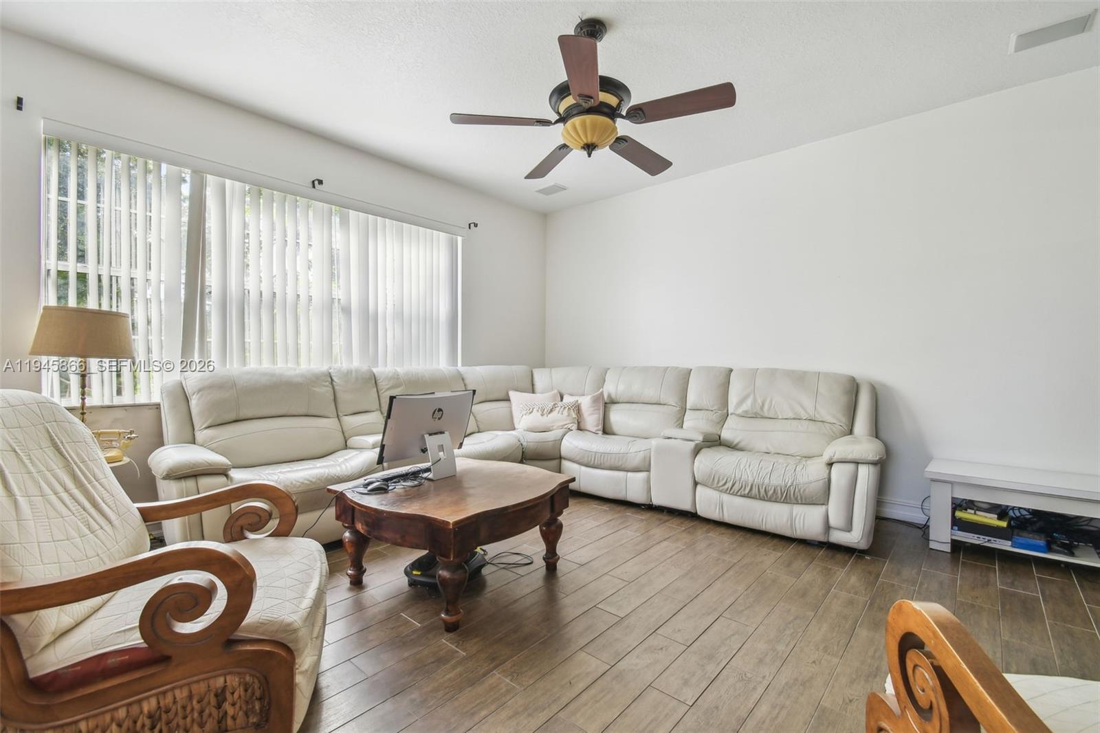 TIERRA DEL SOL PH 01 - Residential