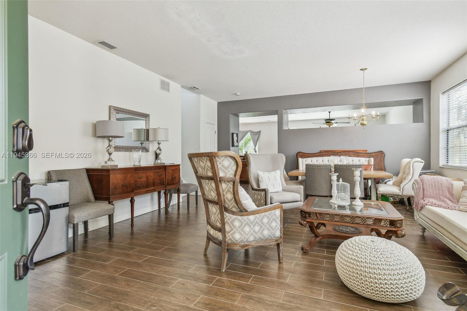 TIERRA DEL SOL PH 01 - Residential