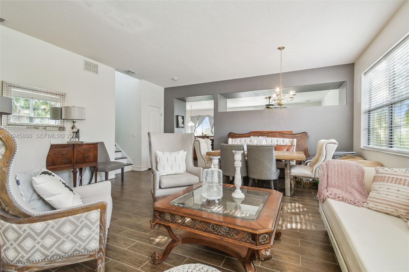 TIERRA DEL SOL PH 01 - Residential