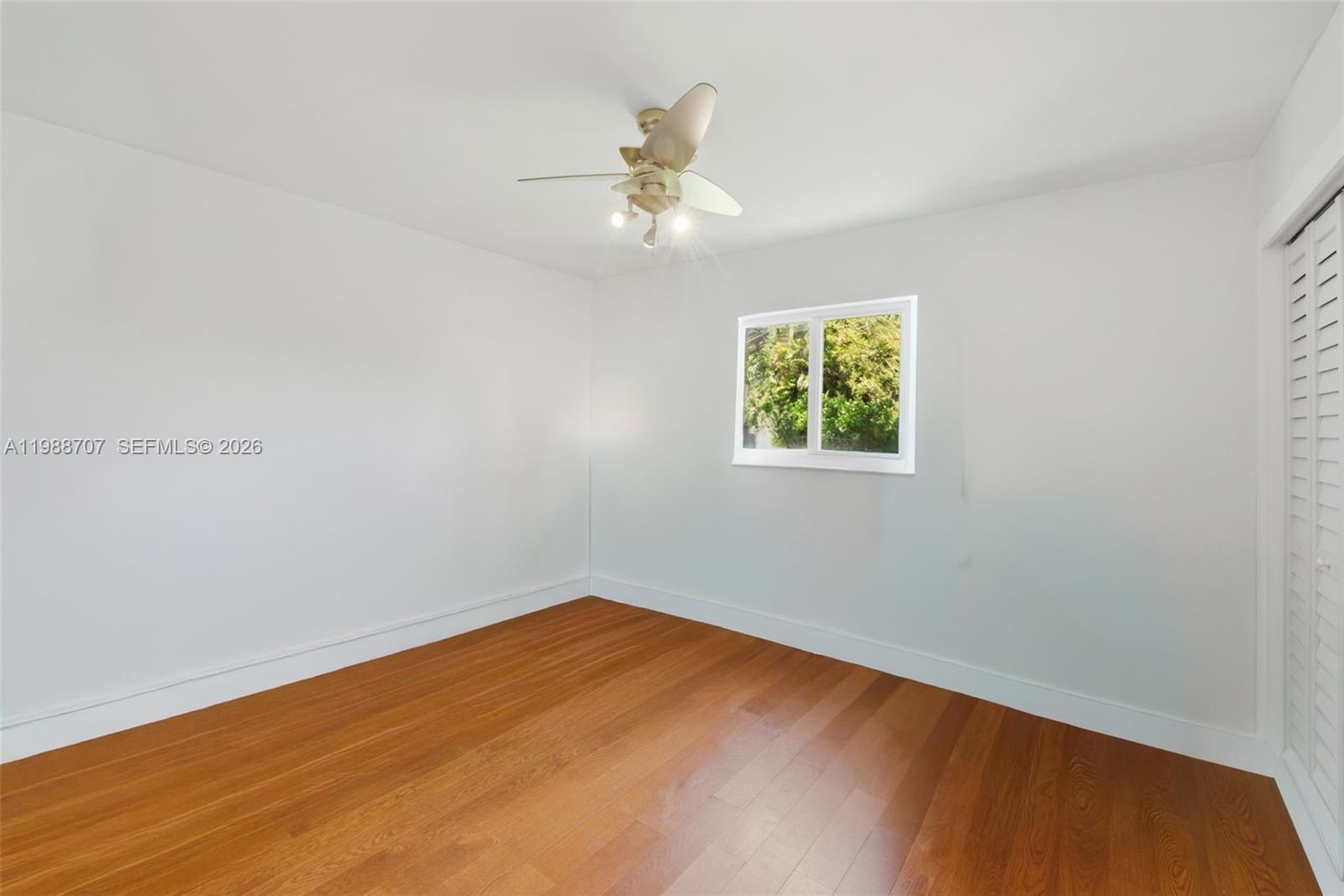 SHADOW WOOD - Residential