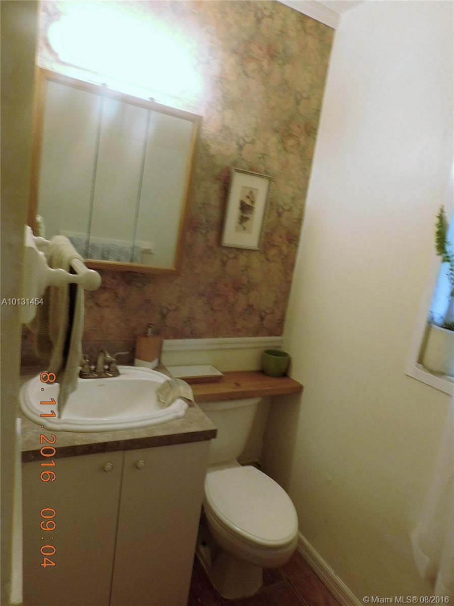 REDLAND 5 ACRE SECLUDED - Residential Lease