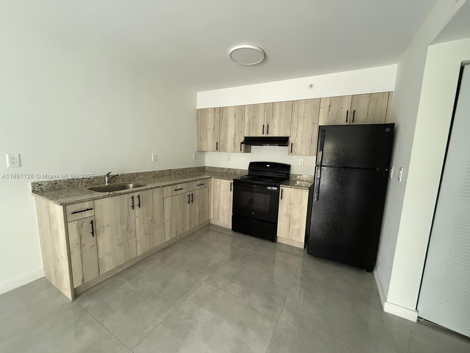 14752 NE 6th Ave 307