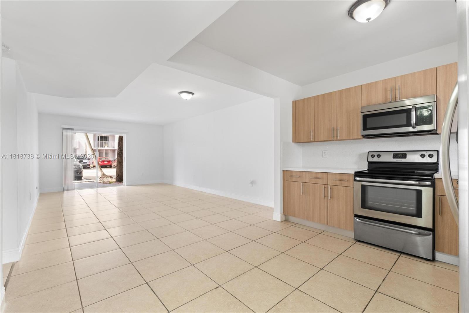 TERRAZAS DEL SOL CONDO - Residential