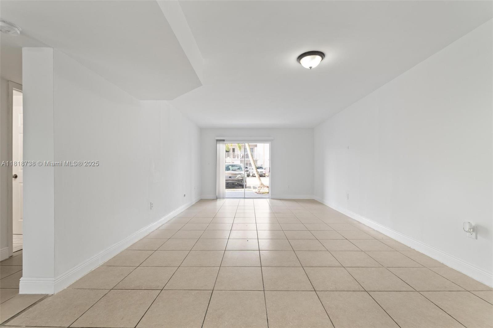 TERRAZAS DEL SOL CONDO - Residential