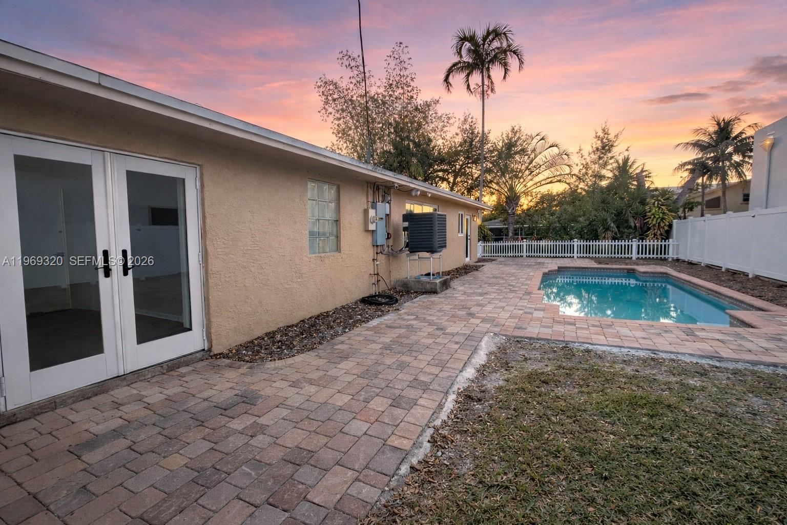 MARSHALLS EVERGLADE - Residential