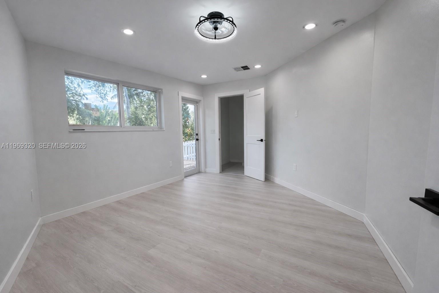 MARSHALLS EVERGLADE - Residential