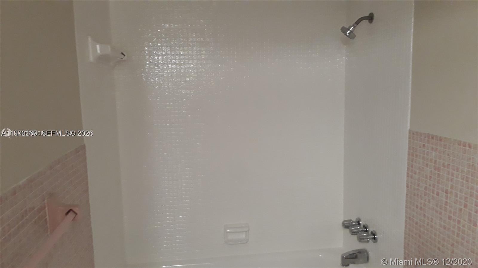 SECOND HORIZONS CONDO - Residential