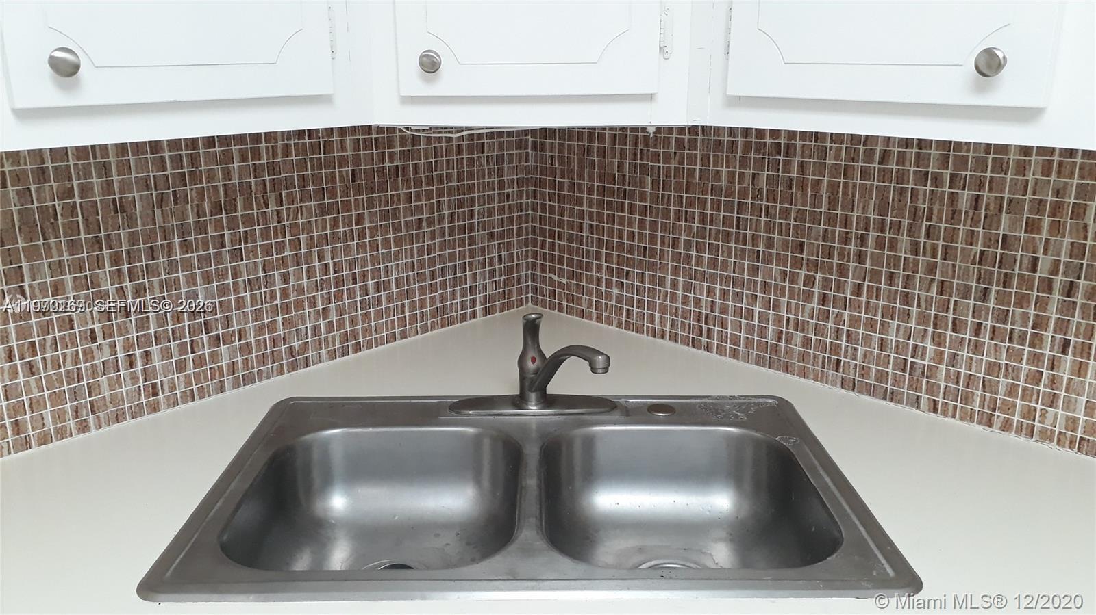 SECOND HORIZONS CONDO - Residential