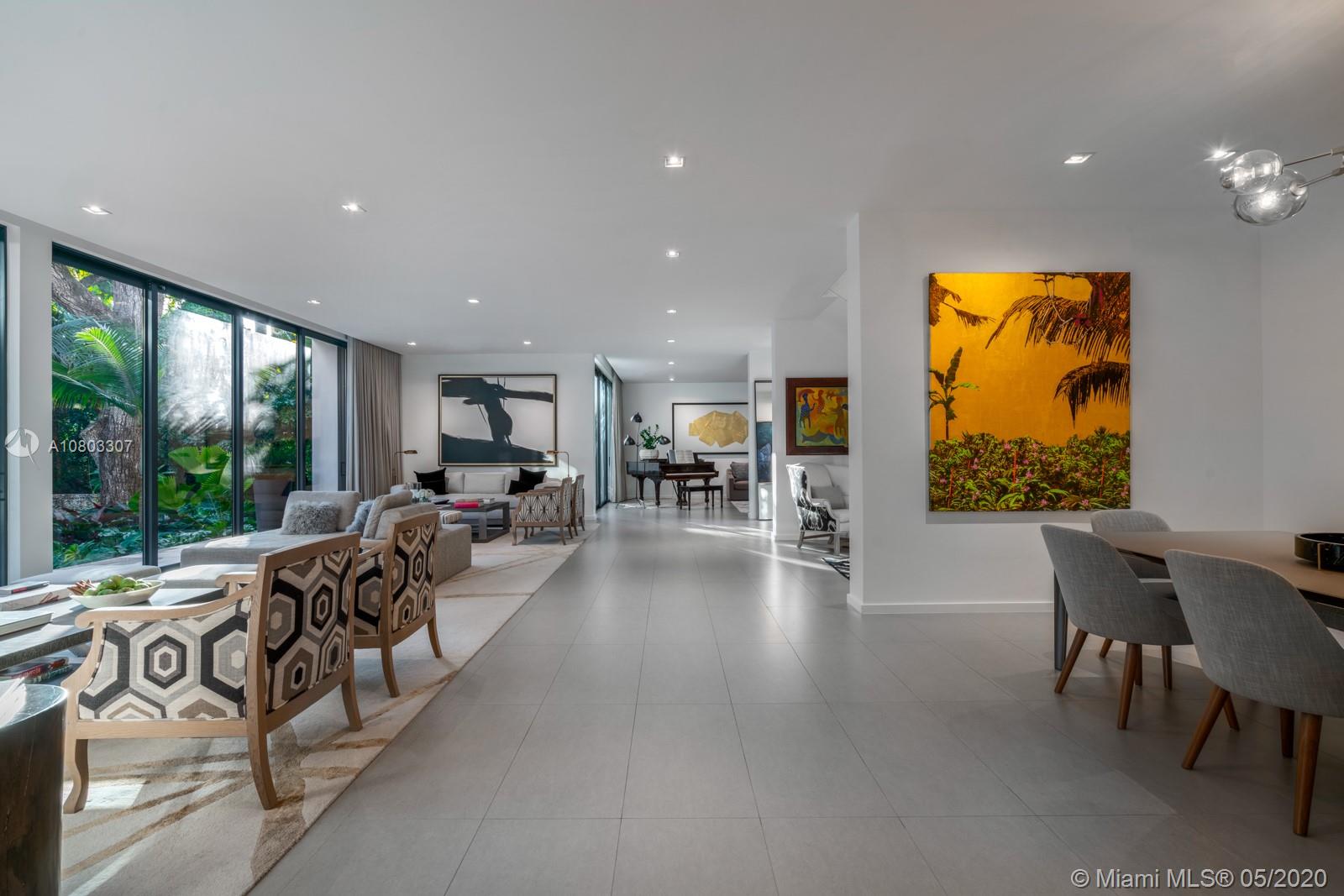 LEAFY WAY - Residential