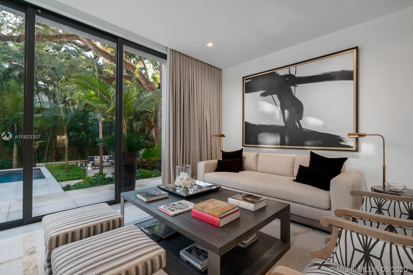 LEAFY WAY - Residential