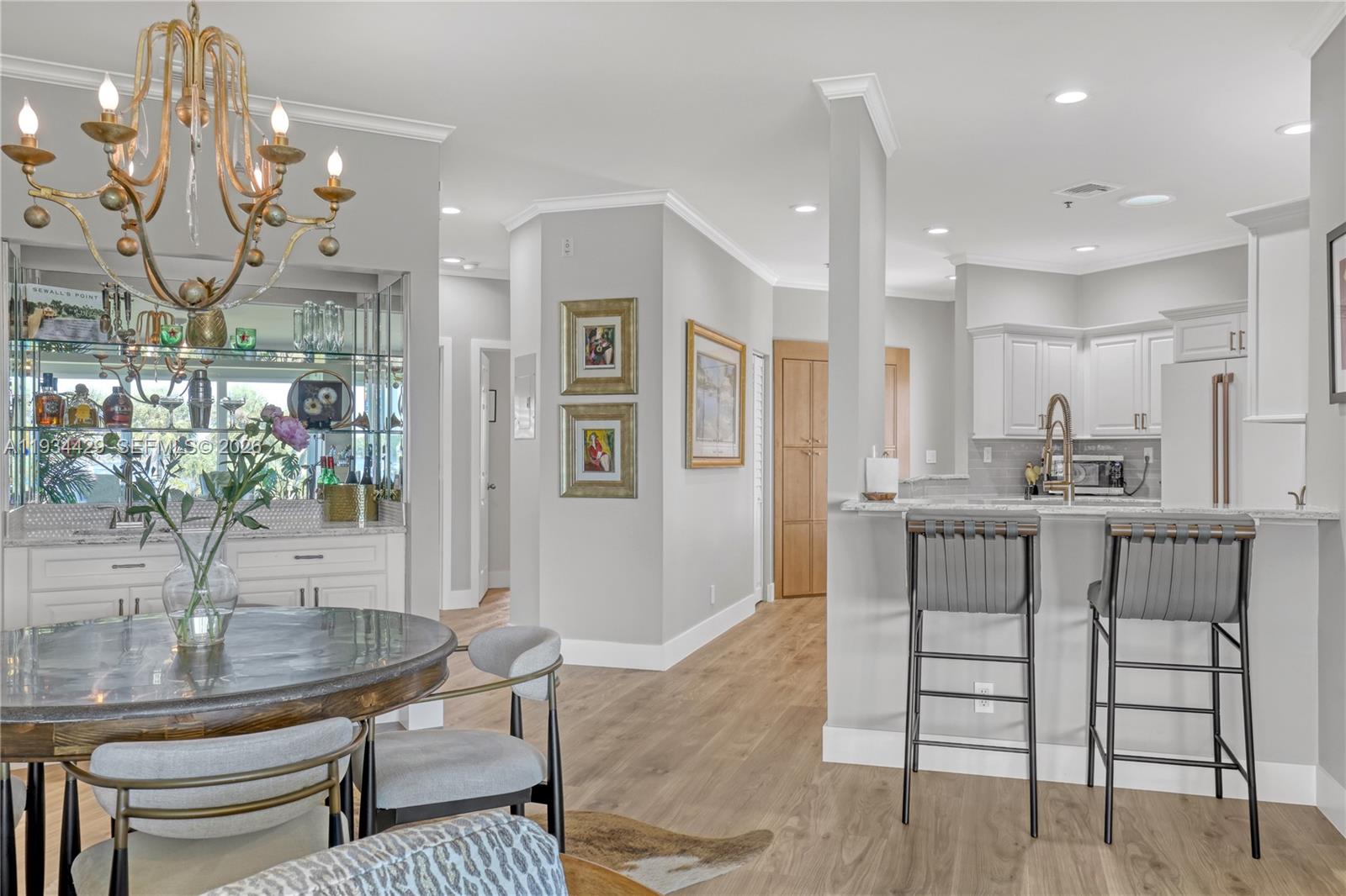 HANSONS LANDING CONDO - Residential