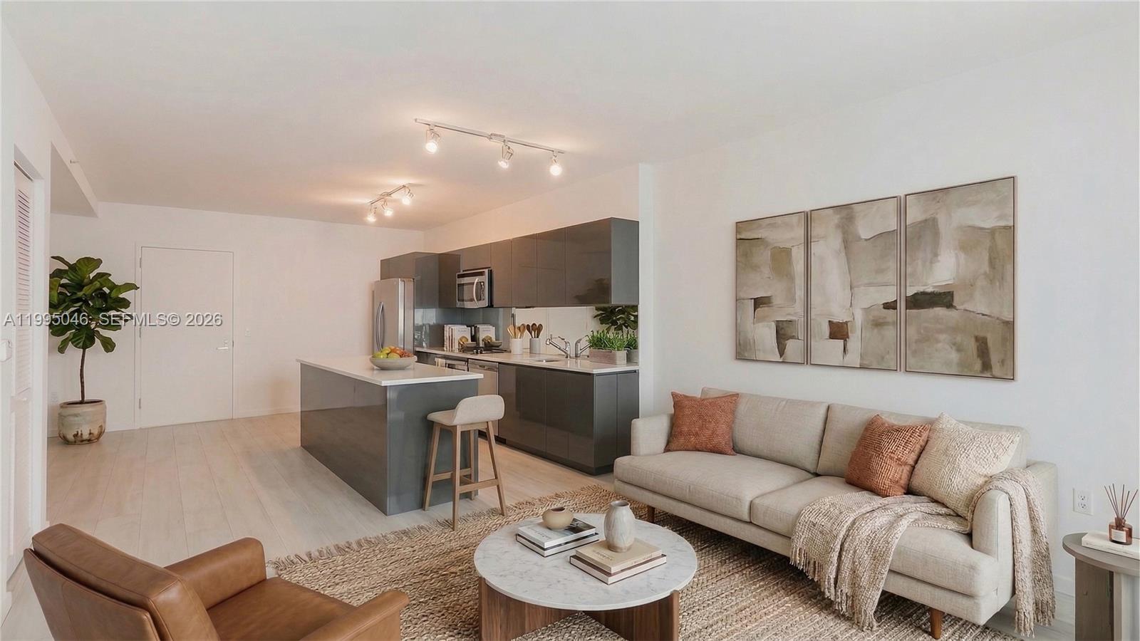 MY BRICKELL CONDO - Residential Lease