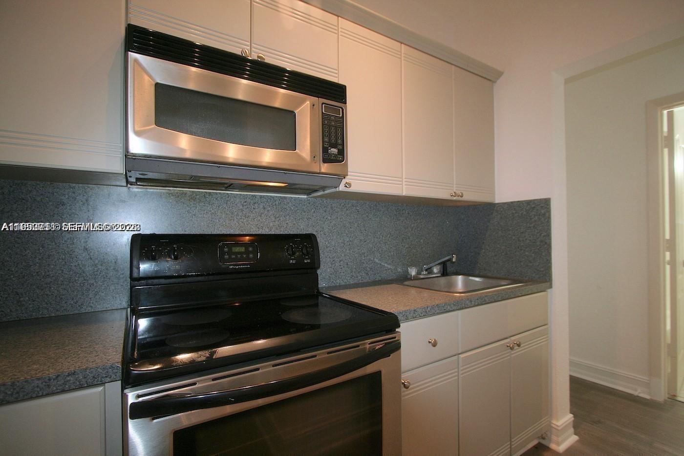 EUCLID CONDO - Residential