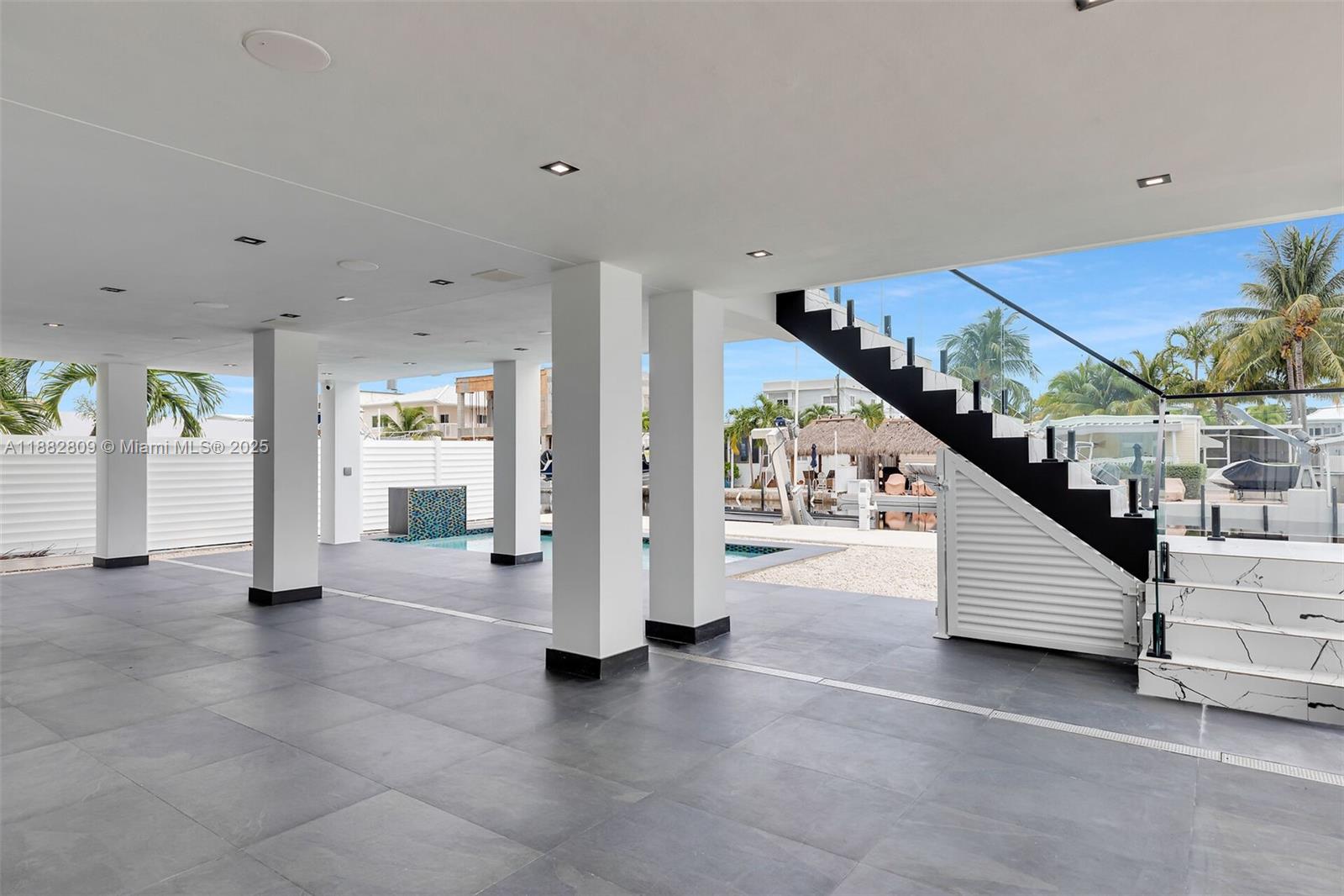 LAKE SURPRISE ESTATES - Residential