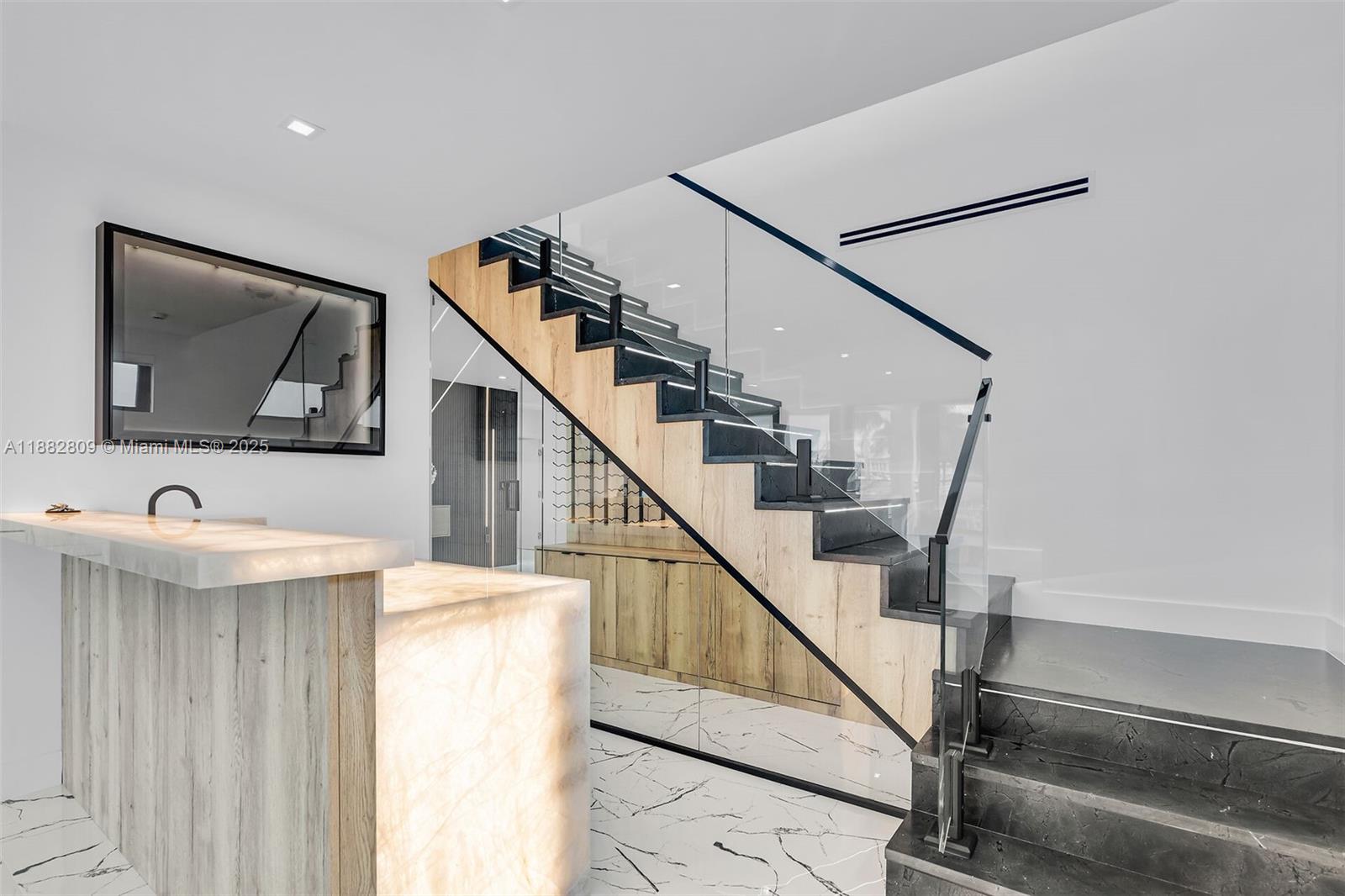 LAKE SURPRISE ESTATES - Residential