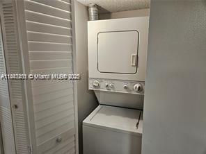 RACQUET CLUB OF DEER CREE - Residential Lease