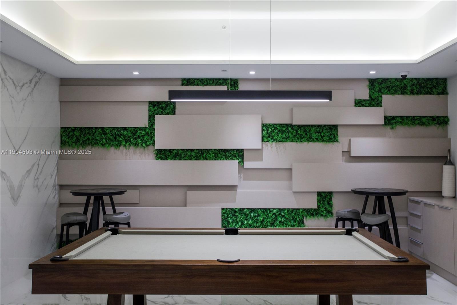 1000 ISL BLVD WILLIAMS IS - Residential Lease