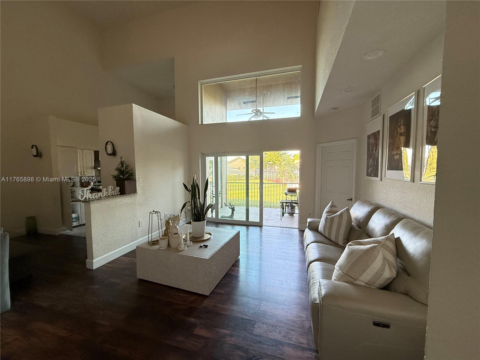 16339 Malibu Dr 22