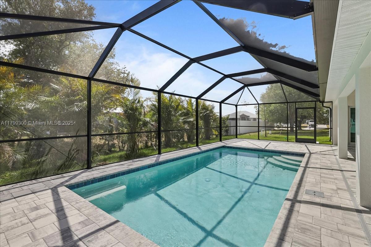 2423 NW 20th PL