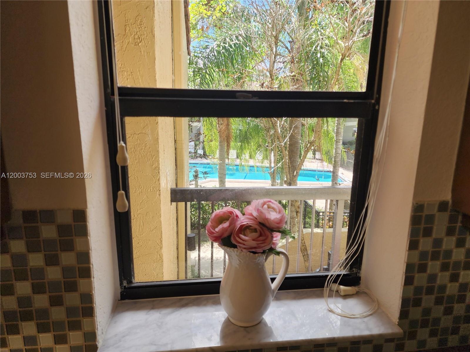 CENTERPOINTE CONDO - Residential