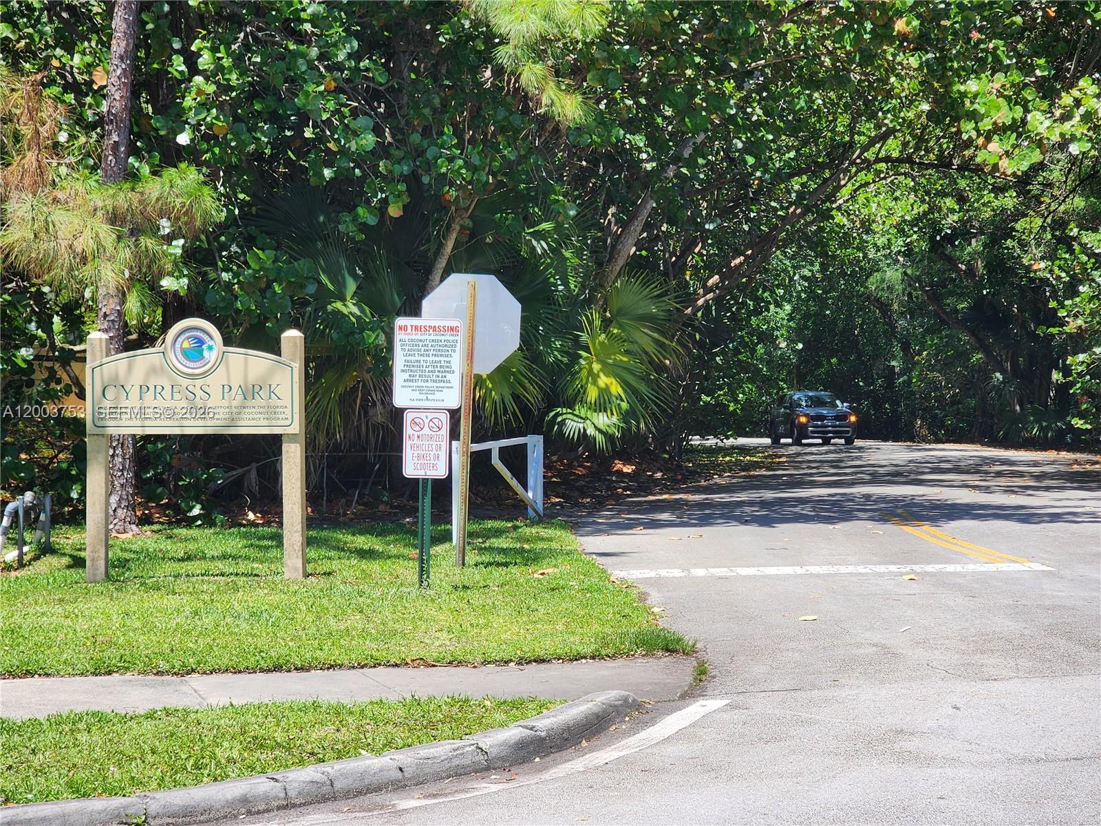 CENTERPOINTE CONDO - Residential