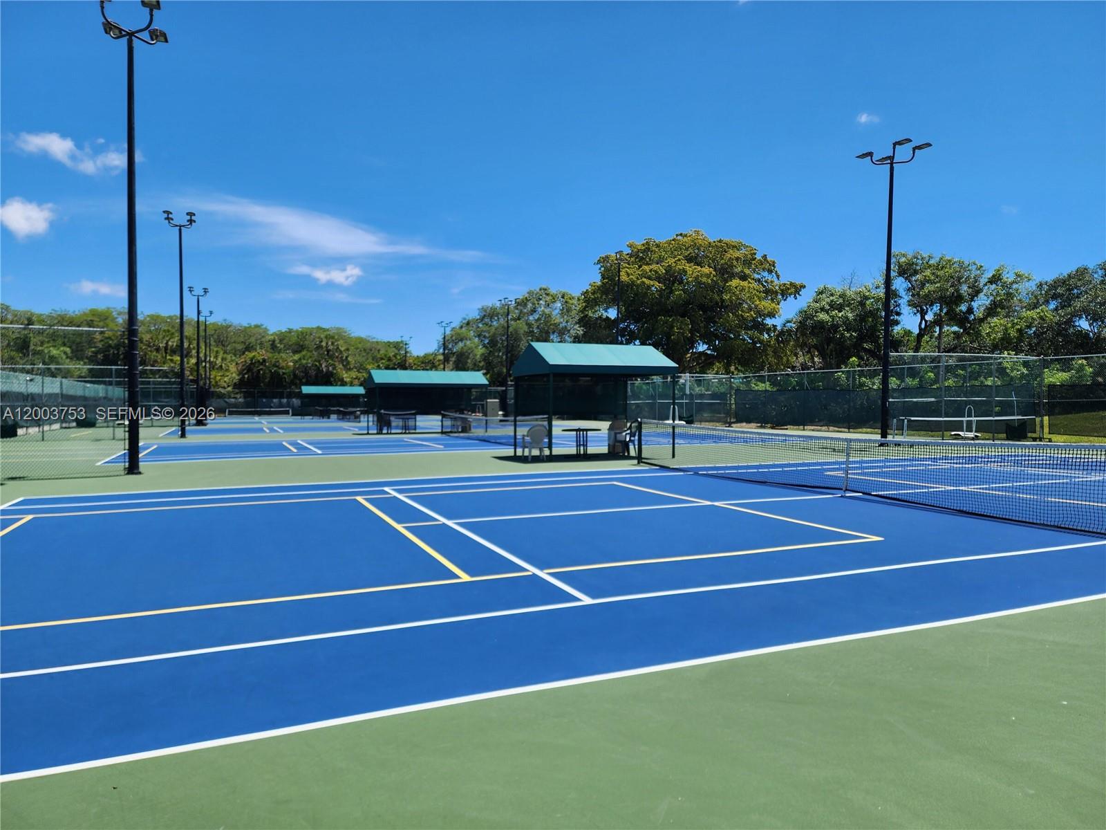 CENTERPOINTE CONDO - Residential