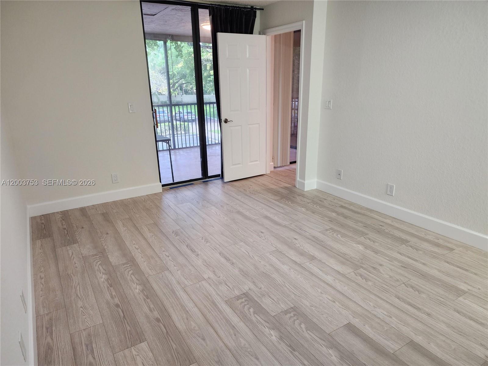 CENTERPOINTE CONDO - Residential