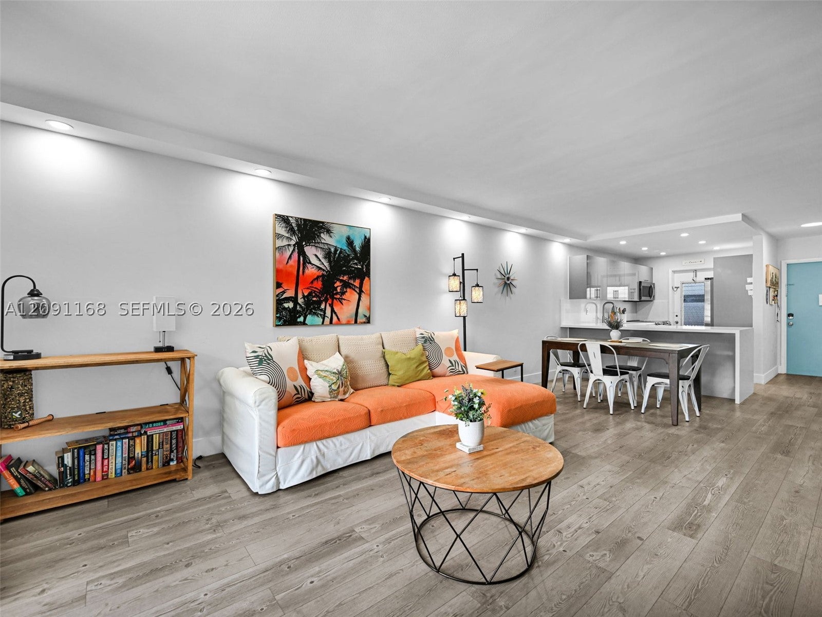 400 SE 10th St 303
