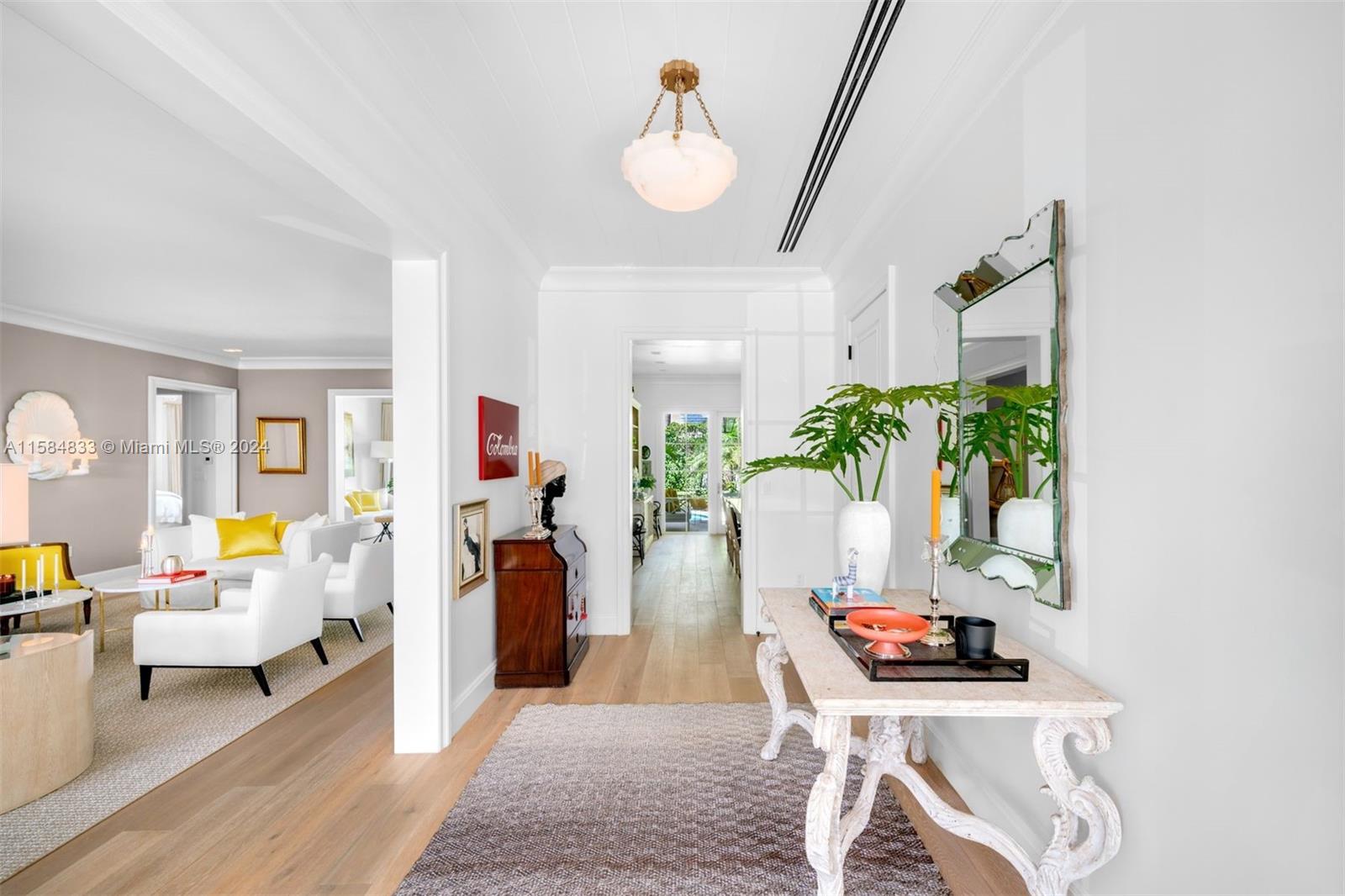 LA GORCE ISLAND - Residential