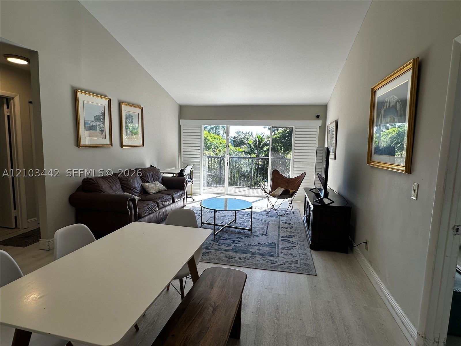 8721 Wiles Rd 303
