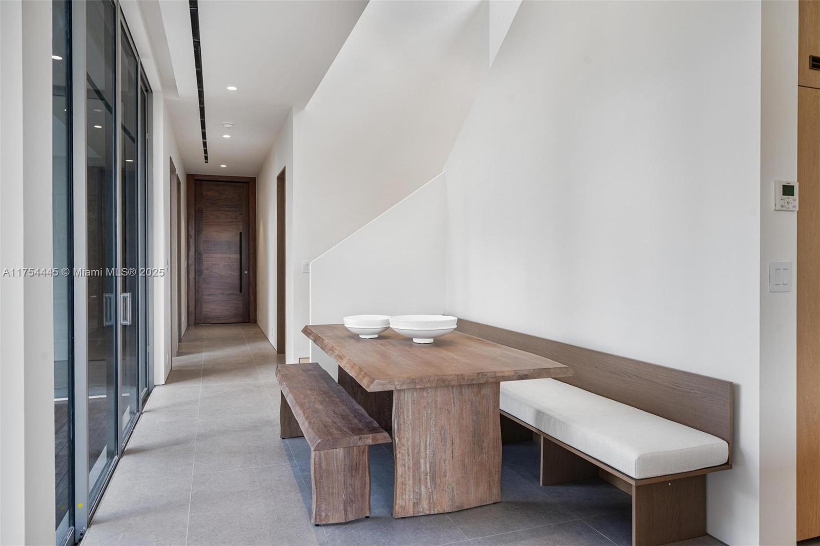 SUNSET PINES - Residential