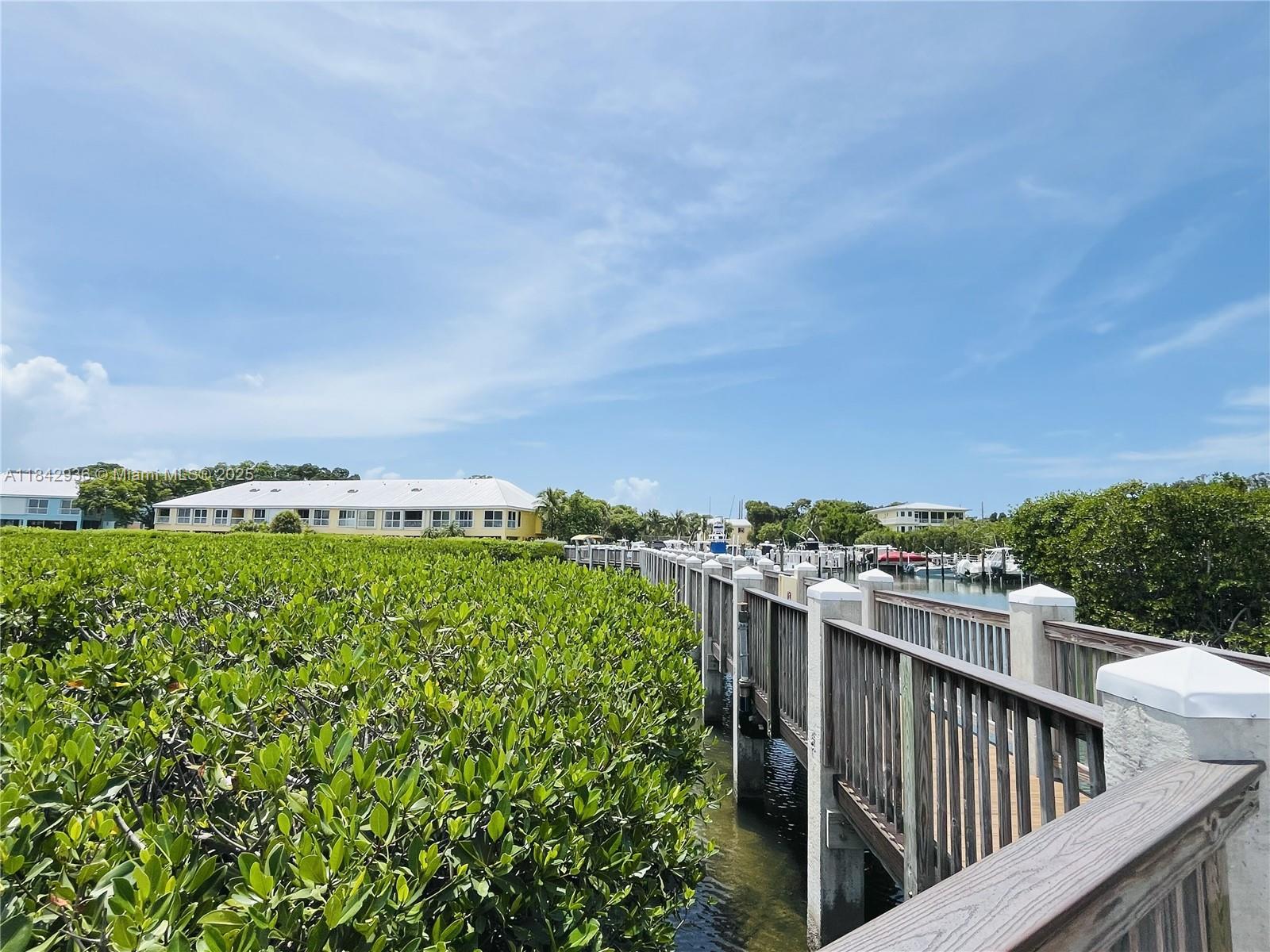 LANDINGS OF LARGO II - Residential Lease