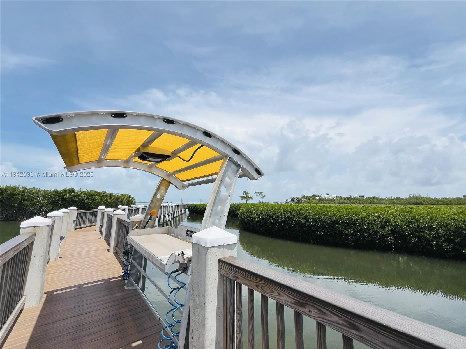LANDINGS OF LARGO II - Residential Lease
